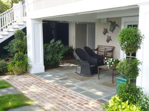 enclosing screened porch 2